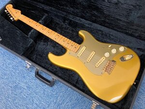 Fender Japan ST57-700 ??[ORDER MADE] 1986-1987 ◆ フェンダージャパン ストラトキャスター ゴールド ハードケース付属です♪中古品