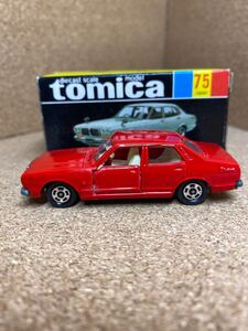 トミカ　ミニカー　tomica minicar 当時物　元箱　日本製　黒箱　ニッサン　ブルーバード　２０００Ｇ６ ＥーＬ トミカ複数出品中　同梱可