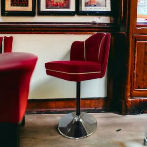 昭和レトロ　赤い椅子　スナック　飲み屋　喫茶店　ベロア調の椅子　チェア