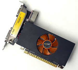 【中古】ZOTAC製グラボ GeForce GT 640 ZT-60203 PCIExp 2GB [管理:1050000726]