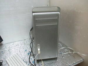 [A41126-2]★Apple Mac Pro A1186/CPU２基搭載 2×2.66GHz Dual-Core Intel Xeon /HDD500GB/メモリ5GB/GeForce 7300 GT/OS X Lion 10.7.5★