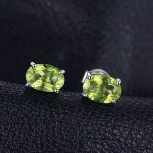 新品 天然石ペリドット ピアス 大粒 1.78ct シルバー925 ピアス ペリドット 刻印 有 プレゼント 高品質 銀 アクセサリー 緑　送料無料