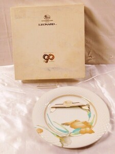 A186★未使用品★LEONARD/レオナール/お皿/フッチェンロイター/HUTSCHENREUTHER/1814/ GERMANY/PARIS/丸皿/大皿/洋食器★送料870円～