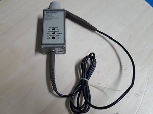 (NBC)「現状販売・As-is」Tektronix P6246 差動プローブ 400MHz Differential Probe (中古 0122)