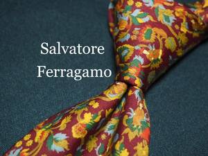 【美品】Salvatore Ferragamo フェラガモ ブランド ネクタイ ★3本以上 送料無料★ 良品 古着 卸 USED オールド 1