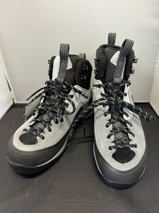 ●未使用品・水濡れ・荷崩れ・GARMONT・ガルモント・VETTA TECH GTX・サイズ24.0・トレッキング・の