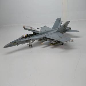 送料込み02)ヒカリ工房製_ハセガワ_1/72_820_ノースロップ・グラマン_TF/A-18A_ホーネット_塗装済み完成品ですが14年前のものです。