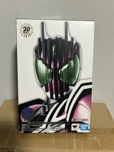 【仮面ライダージオウ】S.H.Figuarts (真骨彫製法) 仮面ライダーディケイド (ネオディケイドライバーVer.) 【フィギュア】