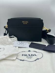 PRADA　プラダ　エスプラナード　黒　ショルダーバッグ