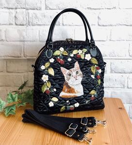 リアルねこ刺繍♪3WAYバッグ♪リュック&ショルダー ハンドメイド 手刺繍　野いちご　サテン　ボタニカル コットンリネン 手作り ちくみんち