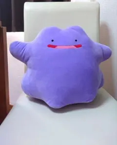 【㈯まで！お値下げ中】ポケットモンスター　めちゃもふぐっとぬいぐるみ～メタモン～