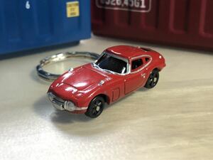 ●◎トヨタ 2000GT 赤 キーホルダー 2◎●3 オリジナル加工品 カーアクセサリー ミニカー ハンドクラフト ハンドメイド 雑貨