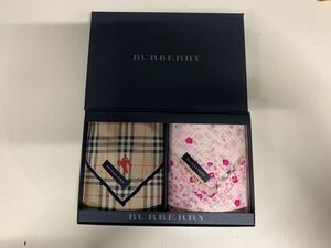 未使用保管品　バーバリーハンカチ バーバリー BURBERRY 送料無料