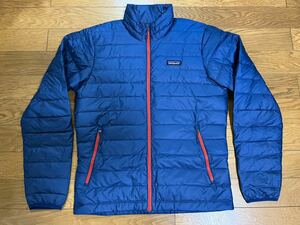 美品patagonia パタゴニアダウンセーターS ブルー／レッド JACKET 