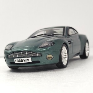 1/43 ixo アストンマーティン ヴァンキッシュ V12 2001 グリーン ASTON MARTIN Vanquish 007 ボンド・カー にもなった 1円〜 1円 061004