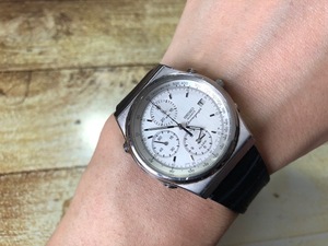 良品 レア ヴィンテージ SEIKO セイコー Chronograph クロノ デイト 多機能 シルバー 7T32-7A20 クオーツ メンズ 腕時計 アンティーク