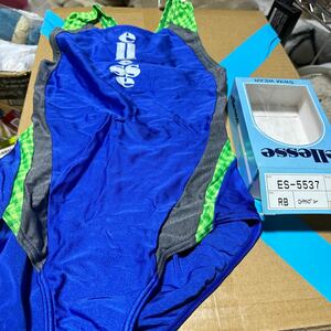 大幅値引歓迎【新品未使用】競泳 競泳水着 学生服 制服 スクール水着 衣料品店 スポーツウェア スイミングスクール Lサイズ