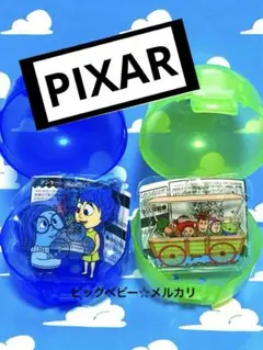 ②トイストーリー　キーホルダー　ピクサーチェンジングアクリルキーホルダー２個