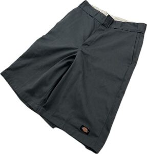 Dickies ☆ ハーフパンツ ワークパンツ ダークグレー W32 ストリート アメカジ スケーター ヒップホップ 古着 大定番 ディッキーズ■JS979