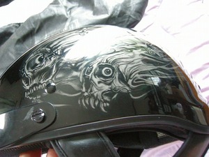 ハーレー純正　ヘルメット　ＸＸＬ　黒艶　スカルアート　光沢ブラック　ロープロファイル　限定品
