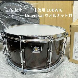 未使用 LUDWIG Universal スネア LU6514WA ウォルナット材 ソフトケース付きスネアドラム