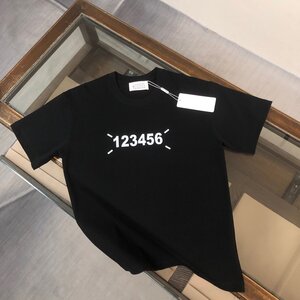 送料無料　Maison Margiela マルタンマルジェラ メンズ　Tシャツ　数字ロゴ　背中イラスト　半袖　M-XXL　サイズ選択可能　4144