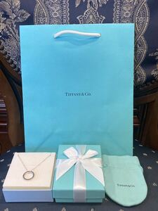 新品 未使用 正規品 ティファニー tiffany&co. ネックレス シルバー ペンダント箱 巾着 紙袋 プレゼント アトラスサークル 1837