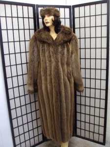 ブラウン　ビーバー毛皮コート　サイズ6-8