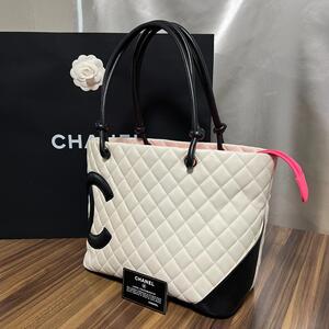 ★正規品 美品★CHANEL シャネル バッグ トートバッグ カンボンライン マトラッセ ホワイト ココマーク CCマーク