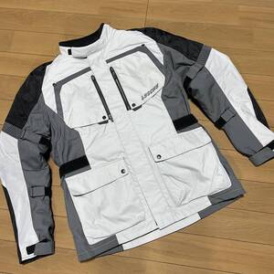 S-1　▲LYSCHY　サイズXXL！肩、背中、肘＝プロテクター　ZIP　中綿入りライダースJKT（ライナー付き）▲