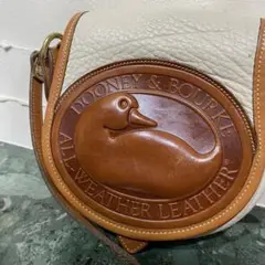 希少モデル DOONEY＆BOURKE ミニショルダーバッグ デカロゴ