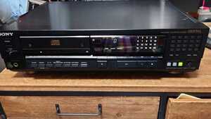 【ジャンク品】SONY CDプレーヤー CDP-555ESD