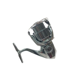 ▼▼ SHIMANO シマノ スピニングリール 22ステラ 3000MHG 043931 目立った傷や汚れなし