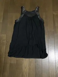 セール！★BCBGMAXAZRIA★セクシー！トップス（黒）