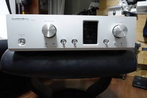 人気/美品 プリコントロールアンプ LUXMAN C-700u ブラスターホワイト延長保証付き