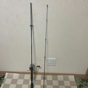 【美品】SHIMANO BASS ONE 2602-2 シマノ バスワン 2ピースロッド バスロッド　【日本製】シマノ 00 バイオマスター 2500MgS （中古）