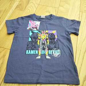 新品タグ付き 仮面ライダーリバイスの半袖Tシャツ(サイズ110)