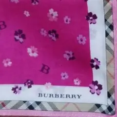 BURBERRY ピンク 花柄 ハンカチ