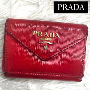 人気品 / PRADA プラダ ヴィッテロムーブコンパクトウォレット 三つ折り財布 ヴィッテロムーブレザー レッド 1MH021 VITELLO MOVE