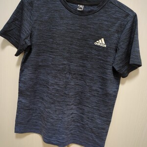 Tシャツ　adidas　アディダス　 半袖　キッズ