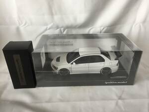 ★イグニッションモデル 1/18 Mitsubishi Lancer Evolution IX ランサーエボリューションⅨ (CT9A) White IG2433 4G63エンジン付 新品