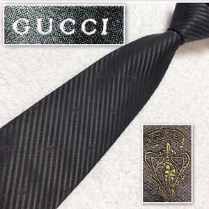 ■良品■GUCCI グッチ　ネクタイ　シャドーストライプ　右下がり　Gマーク　シルク100% イタリア製　ブラウン×ブラック　ビジネス