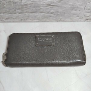 ☆美品☆MARC BY MARC JACOBS 長財布 ラウンドファスナー 小銭入れ レザー マークバイマークジェイコブス メンズ グレー 送料無料