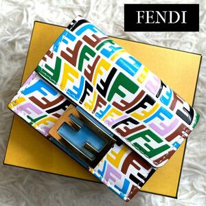 未使用級 入手困難 付属品完備 / FENDI フェンディ F is FENDI エフイズ レインボータイニーウォレット 三つ折り財布 ズッカ 8M0395