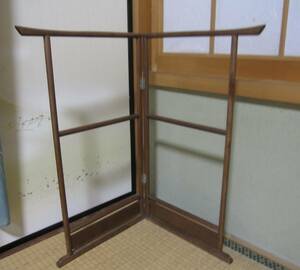 手拭掛け　タオル掛け　木製　中古品　和室　61㎝×36㎝ほど。てぬぐい掛け　和室インテリア　家具　衣桁　