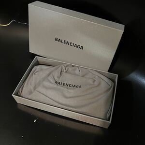 BALENCIAGA 長財布