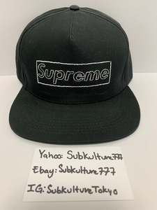 【中古品】 Supreme KAWS 5 Panel Snapback　シュプリーム　Box Logo rare new キャップ ブラック　帽子　希少