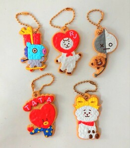 ☆BT21 クッキーチャームコット2「RJ(ジン) TATA(ブイ/ハートver.) RJ(ジン/ハートver.) SHOOKY(シュガ) MANG(ジェイホープ) 」5種セット