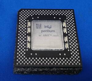 Intel MMX Pentium 200MHz SL26J Socket7 ジャンク