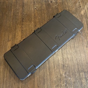 Fender Deluxe Molded Case エレキギター用 ハードケース ブラック ギターケース -c166